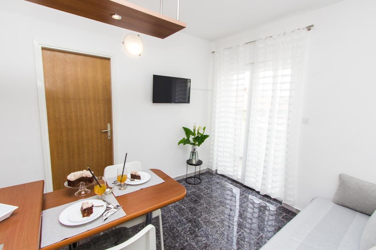 וודיצה Apartmani Sanja מראה חיצוני תמונה